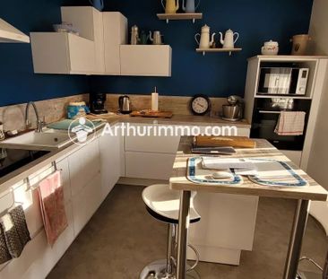 Location Maison 4 pièces 74 m2 à Saint-Jean-d'Angély - Photo 4