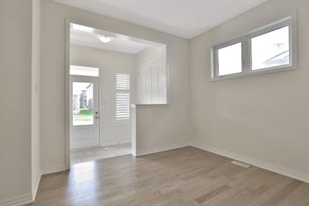 For Lease - 156 Beaveridge Avenue, Oakville, Ontario - Photo 5