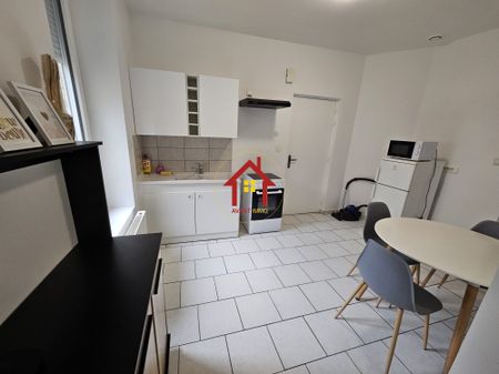 Location Appartement 1 pièce 35m² HOMECOURT 54310 - Photo 4