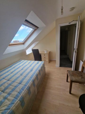 7 bedroom maisonette to rent - Photo 4