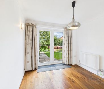 4 bedroom detached house to rent - Photo 4