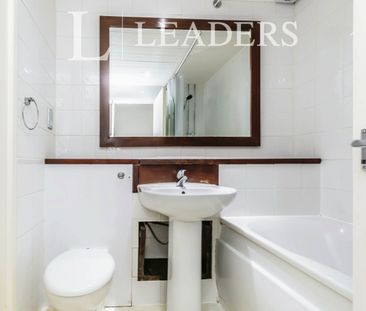 2 bedroom house to rent Green Acres, Croydon, CR0 - Photo 2