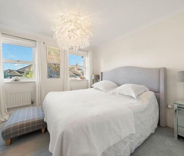 2 bedroom terraced house to rent - Photo 2