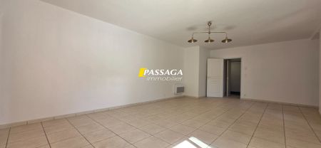 Location Appartement 3 pièces 81m² - Photo 5