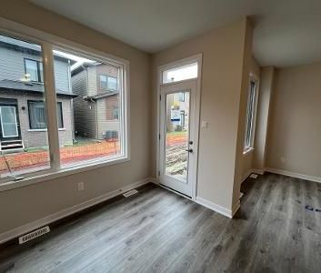 For Lease - 386 LES EMMERSON Drive, Barrhaven, Ontario - Photo 5