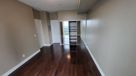 For Lease - 88 Broadway Avenue Unit# 1601, Toronto, Ontario - Photo 3