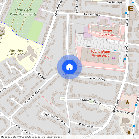 Park Road, Park Road, CO15 1HG