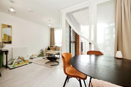 Rosefinch Apartments, NW9, London - Photo 5