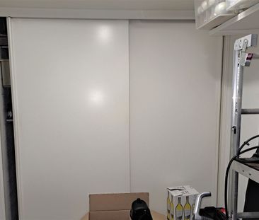 Mooi en lichtrijk appartement met 2 slaapkamers en ondergrondse aut... - Photo 3