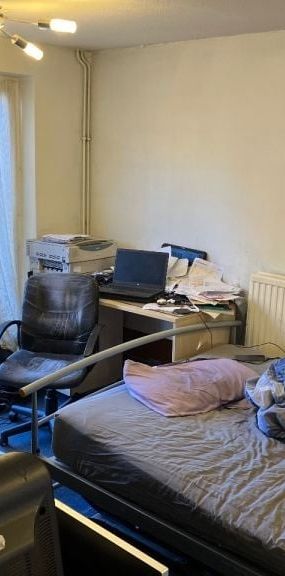 Room in a Shared House, Farrow Place, SE16 - Photo 1