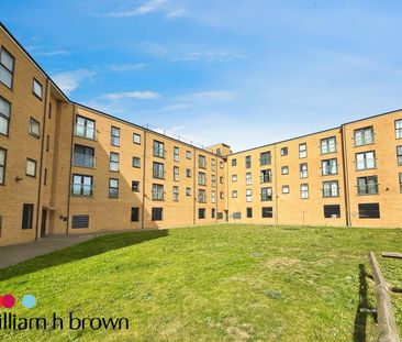 Dock Road, Tilbury - Photo 6