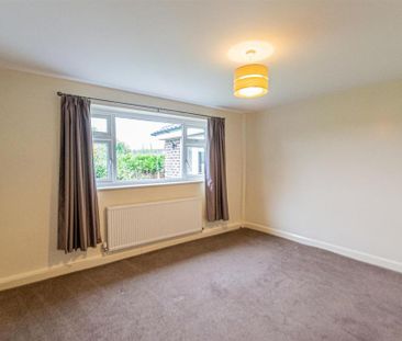 3 bedroom bungalow to rent - Photo 6