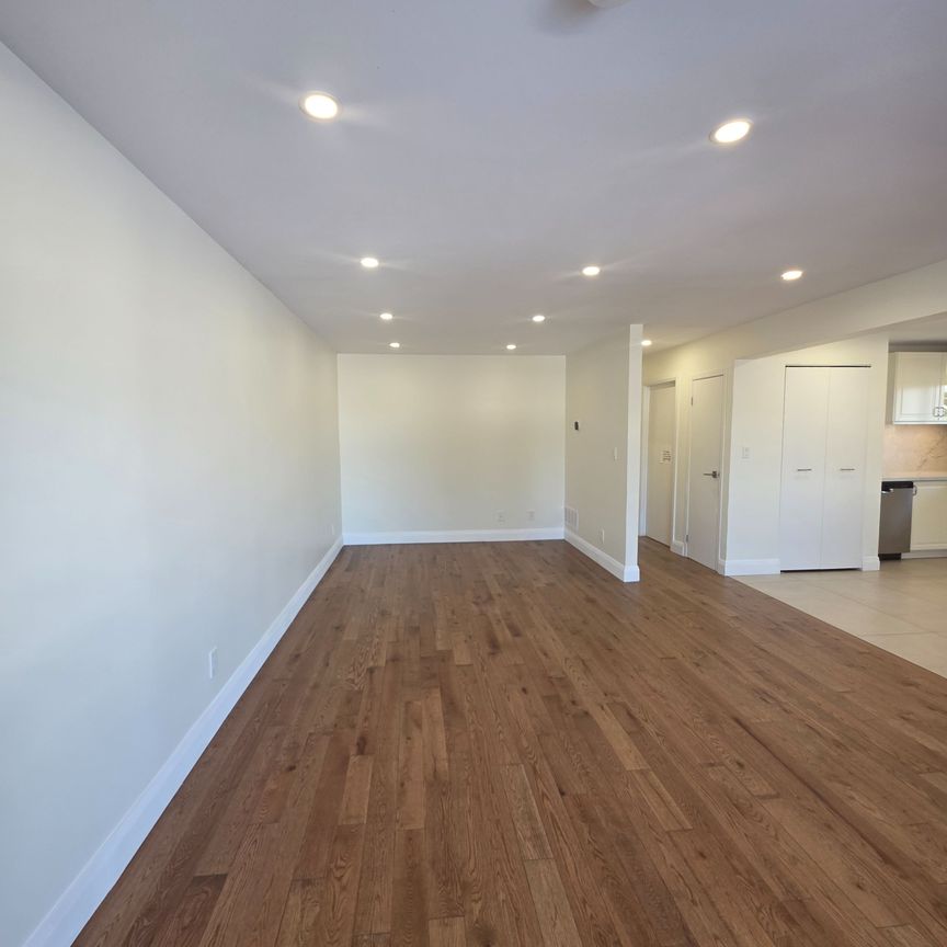 For Lease - 660A Chipmunk Street, Pickering, Ontario - Photo 1