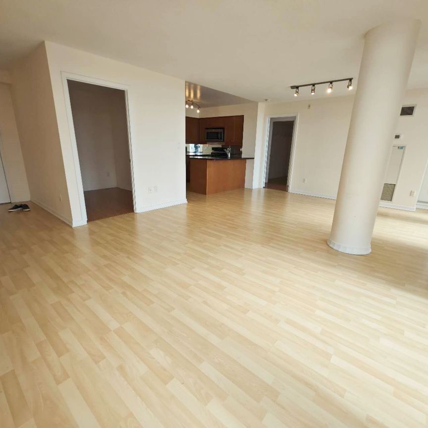 For Lease - 18 Valley Woods Road Unit# Ph 107, Toronto, Ontario - Photo 1