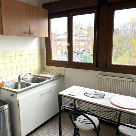 Location Appartement 3 pièces 60m² HAZEBROUCK 59190 - Photo 4