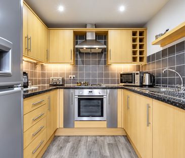 2 bedroom apartment to rent - Photo 4