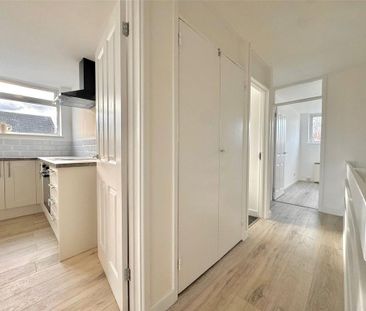 2 bedroom penthouse to rent - Photo 5