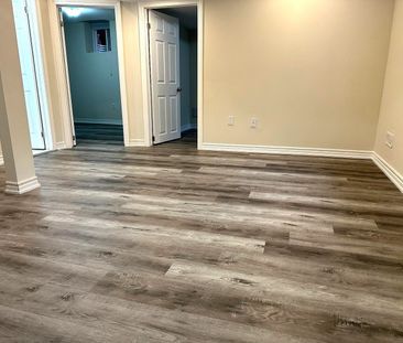 For Lease - 3266 MINTWOOD Circle Unit# BASEMENT, Oakville, Ontario - Photo 2