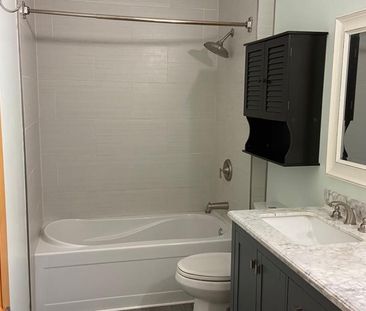 For Lease - 146 Fanshawe Drive, Brampton, Ontario - Photo 4