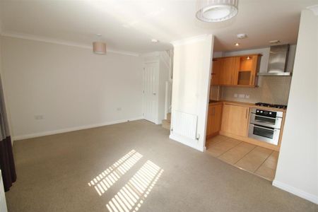 2 bedroom house to rent - Photo 3