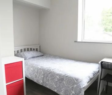 Rent 4 bedroom apartment in Dublin - Photo 5