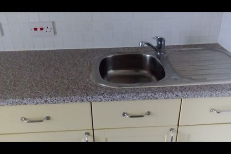 1 Bed Flat, Devonshire Road, CH43 - Photo 4