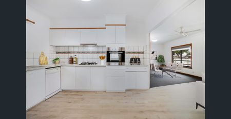 Freshly updated. - Photo 2