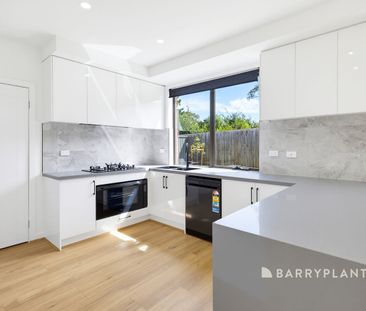Brand New Modern Living with Dual Zoning Convenience! - Photo 6