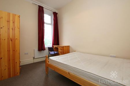 8 bedroom townhouse to rent - Photo 3