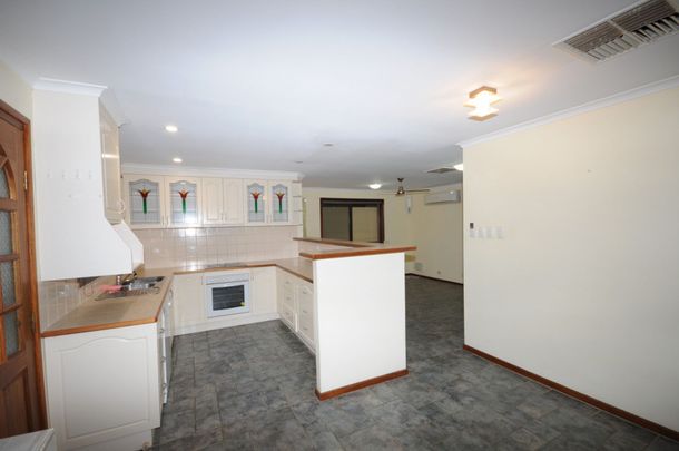 1 Hobbs Court, 5700, Port Augusta West Sa - Photo 1