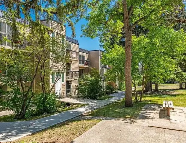 2 Bedroom Condo Unit | 315 Heritage Drive SE, Calgary - Photo 1