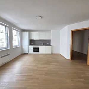 Top gelegene 2-Zimmer-Wohnung, in der Schlagergasse/Severingasse Nähe Volksoper und WUK! - Photo 1