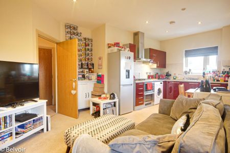 1 bedroom flat to rent - Photo 2