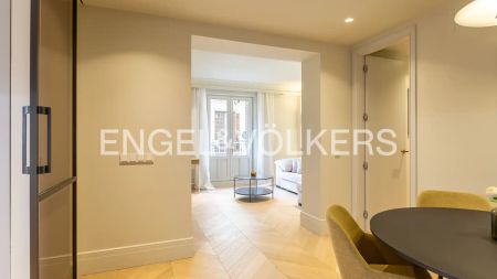 Piso de alquiler en Calle de Virgen de Los Peligros, Sol - Photo 4