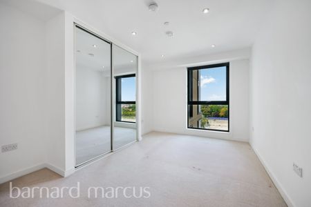 Sutton Court Road, Sutton - Photo 5