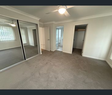 7 Serovich St, Austral, NSW 2179 - Photo 6