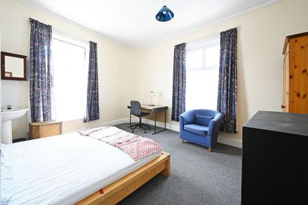 4 bedroom house share to rent - Photo 3