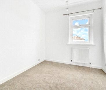 Malta Road, Deepcut, Camberley, Surrey, GU16 - Photo 2