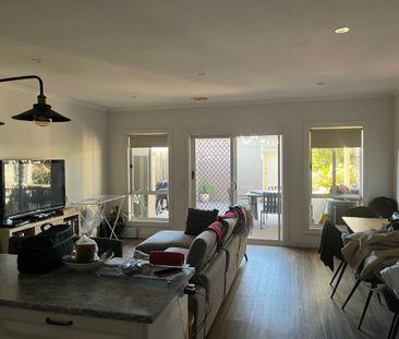 Keilor East - Photo 3