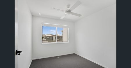 20 Clarence Way, Nirimba, Qld 4551 - Photo 5