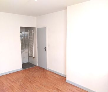 Location Appartement 2 pièces 43m² AUBIERE 63170 - Photo 6