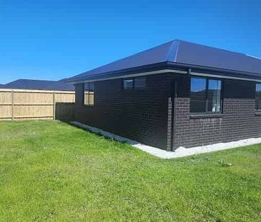 Brand new 3 Bed Home in Woodend - Photo 2