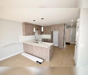 122- 2+1 Bed 2.5 Bath Townhouse Garage For Rent Leduc - Photo 6