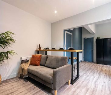 1 bedroom in a house share to rent - Photo 5