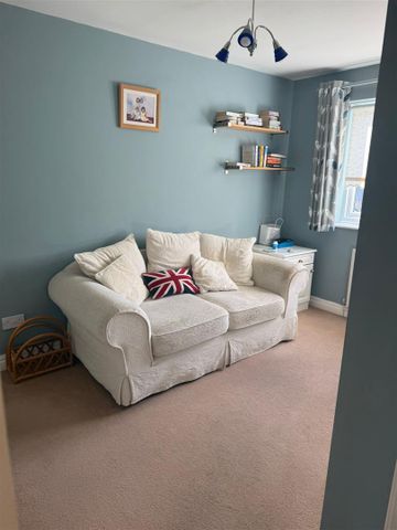 4 Bedroom Detached House for Rent - Photo 4