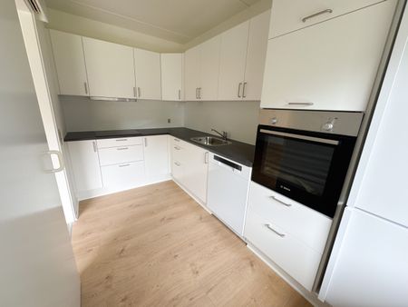 Lys og dejlig 2-værelses lejlighed med terrasse - Photo 3