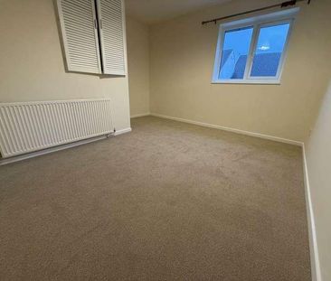 Nightingale Avenue, Frome, Somerset, BA11 - Photo 3