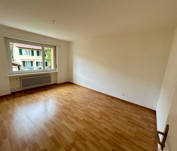 Helle 3.5-Zimmer-Wohnung mit Balkon in Bettlach - Photo 2