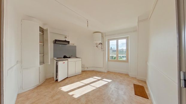 Location Appartement 1 pièce 36m² VIVONNE 86370 - Photo 1