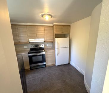 210 Av. Martin - Photo 6